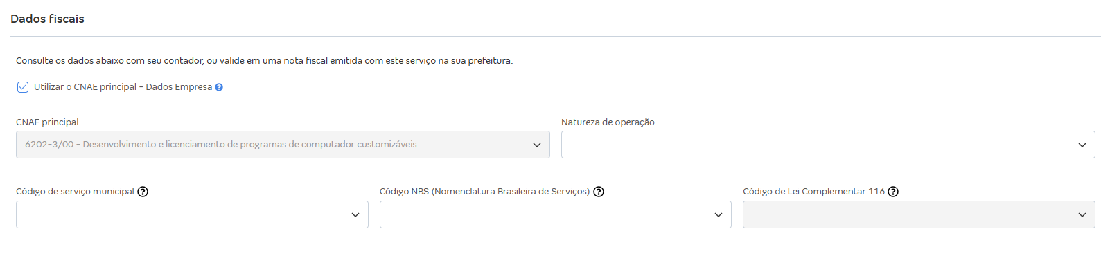 Tela de cadastro de serviço com destaque para o campo Dados fiscais.png