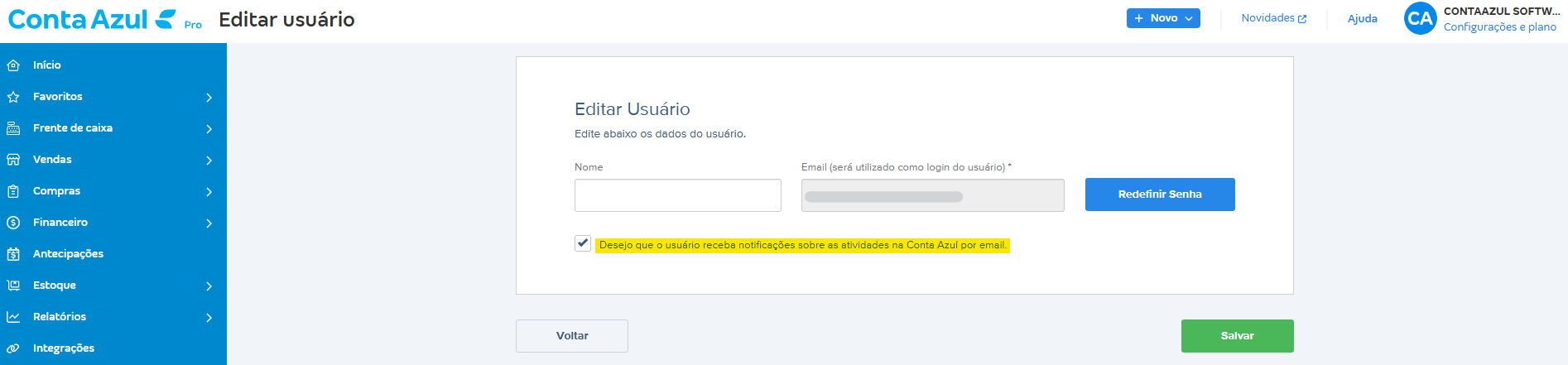 Tela de Meus usuários com destaque para Desejo que o usuário receba notificações sobre as atividades na Conta Azul por email.